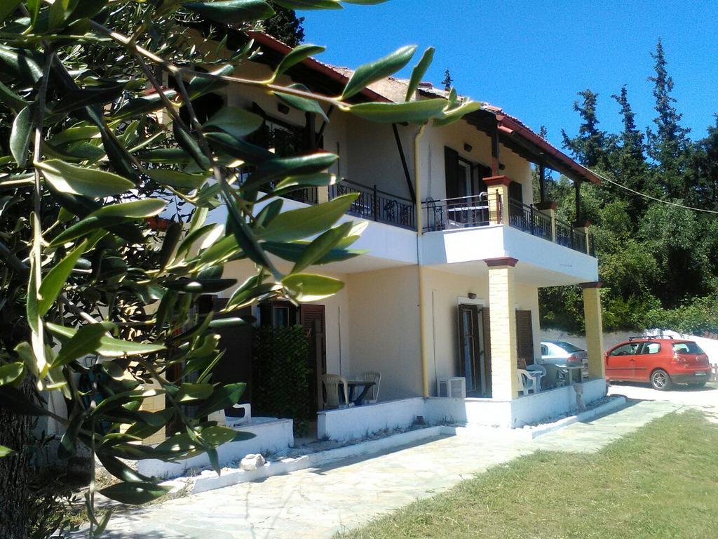 Sol E Mar Sea Side View Guesthouse Perama  Exterior photo