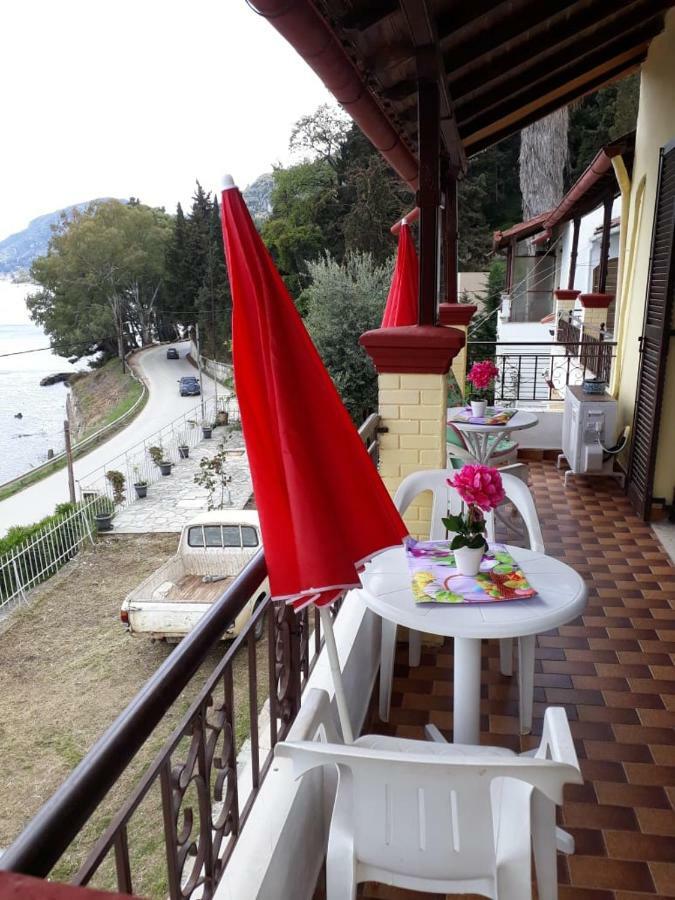 Sol E Mar Sea Side View Guesthouse Perama  Exterior photo